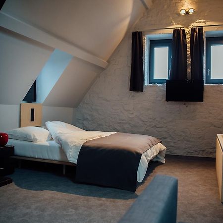 Auberge De L'Abbaye Thuin Esterno foto